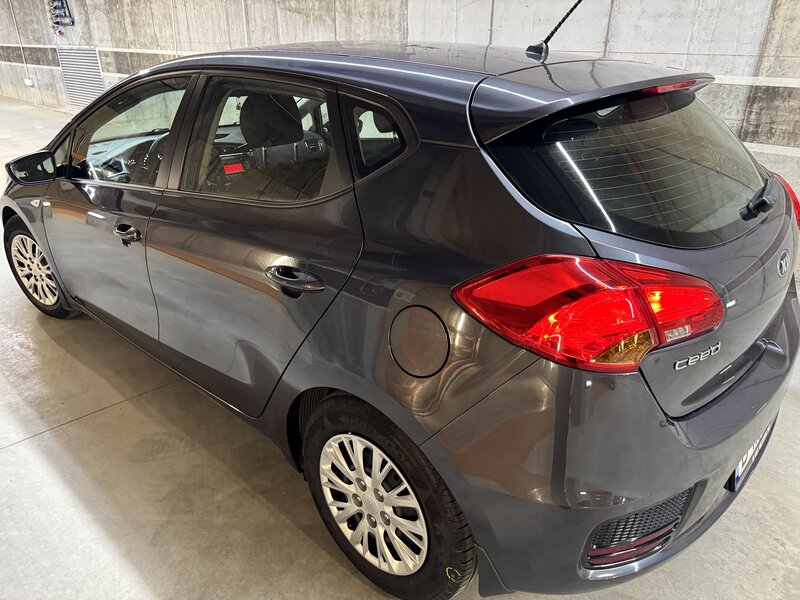 Kia Cee'd